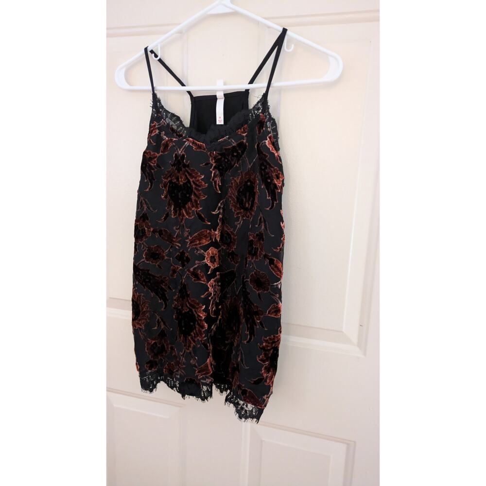 Xhilaration Vintage Camisole Babydoll Strappy Tank w/Crushed Velvet Sunflowers
